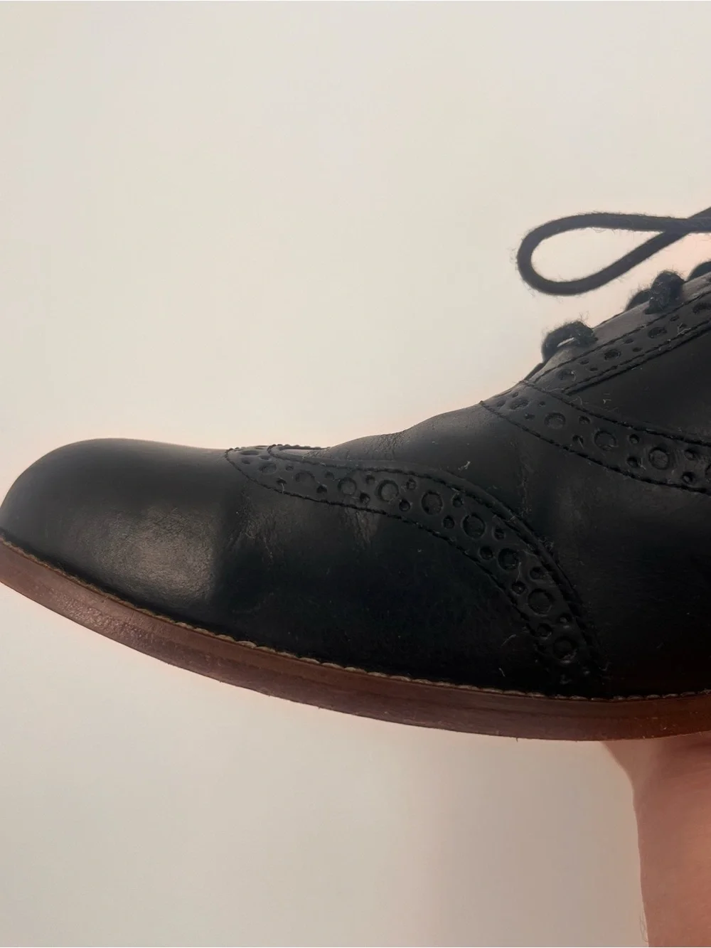 Cole Haan‎ Men’s Leather Wingtip Oxfords Black 10.5B Brogue D35722 Lace-Up